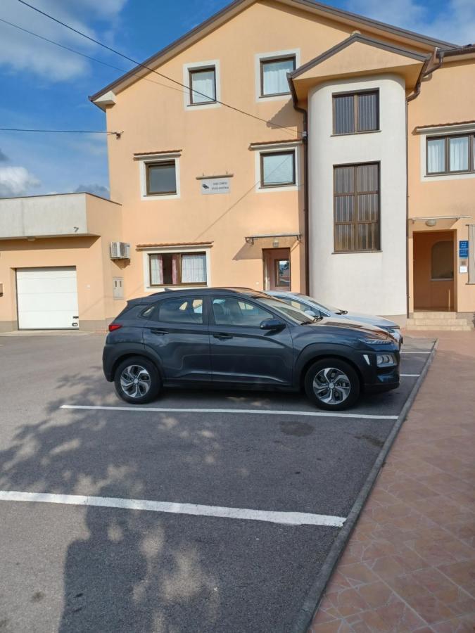 Apartman Alen Podhum Exterior photo
